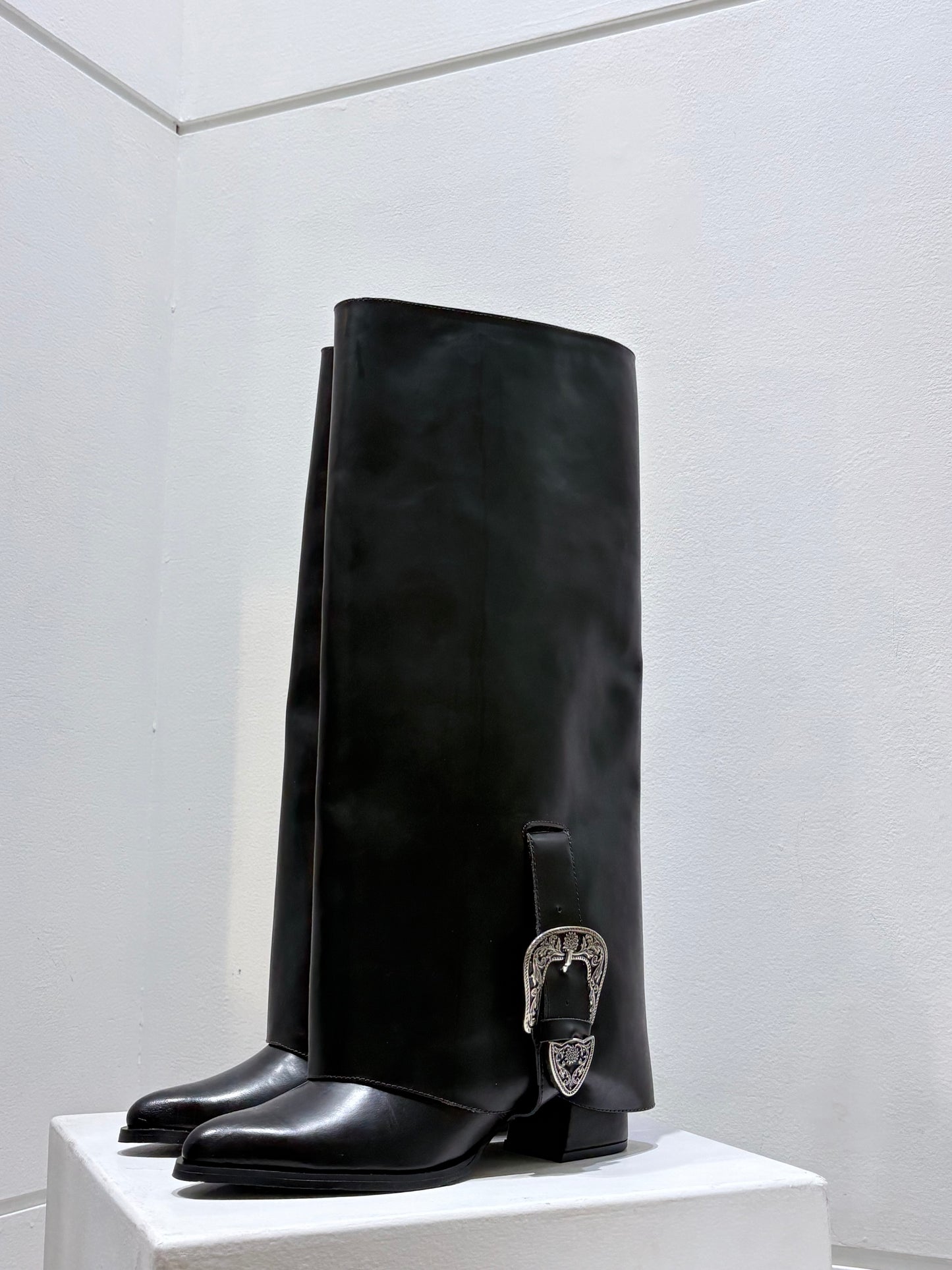 BOTA SCRAFF
