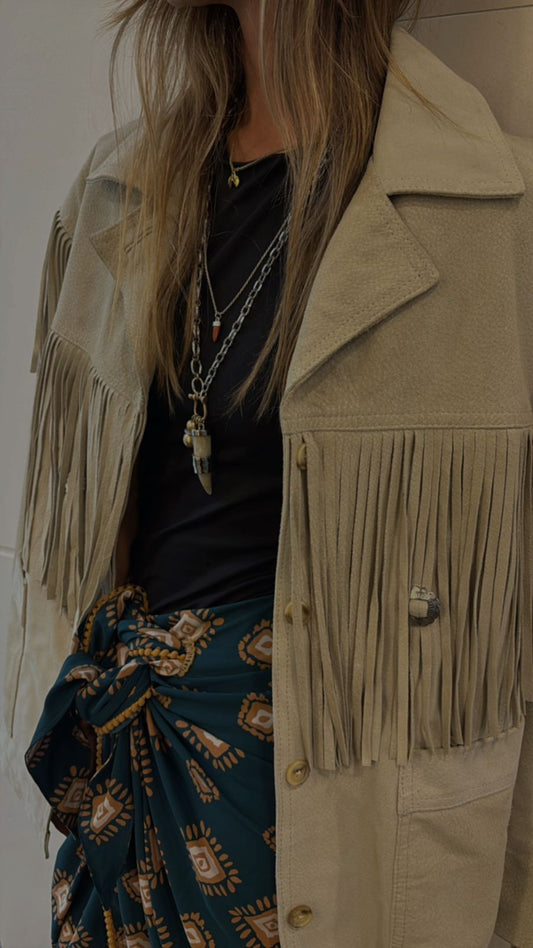 Chaqueta Boho Vainilla Cuero Apliques