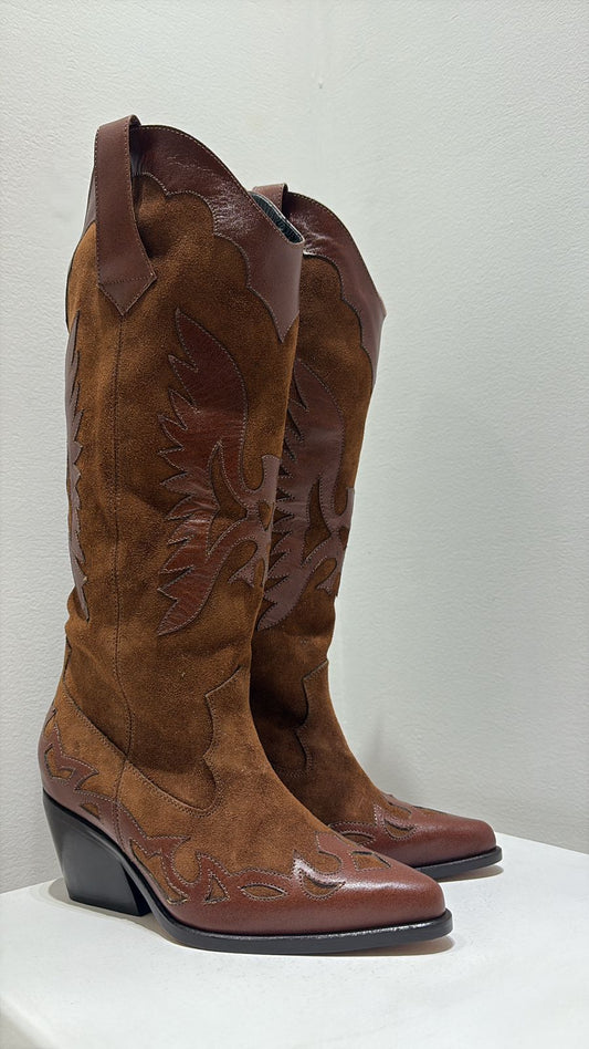Botas Carrero color Colak Cuero Gamuzado