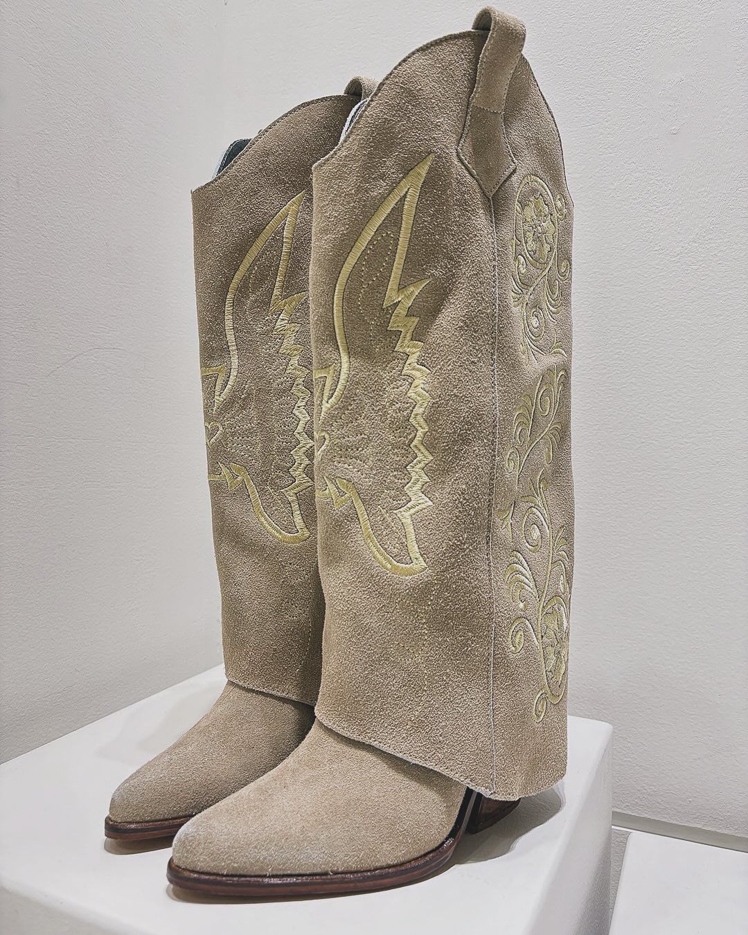 Bota Clau Bolivar Carnaza