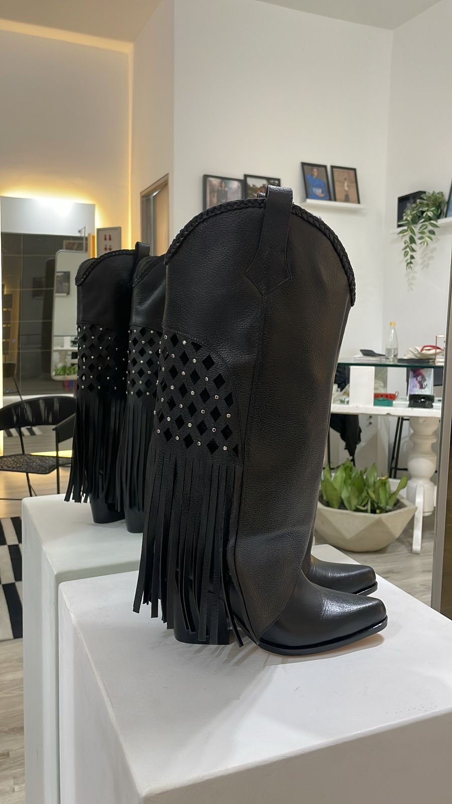 Bota Clau Macrame Negra