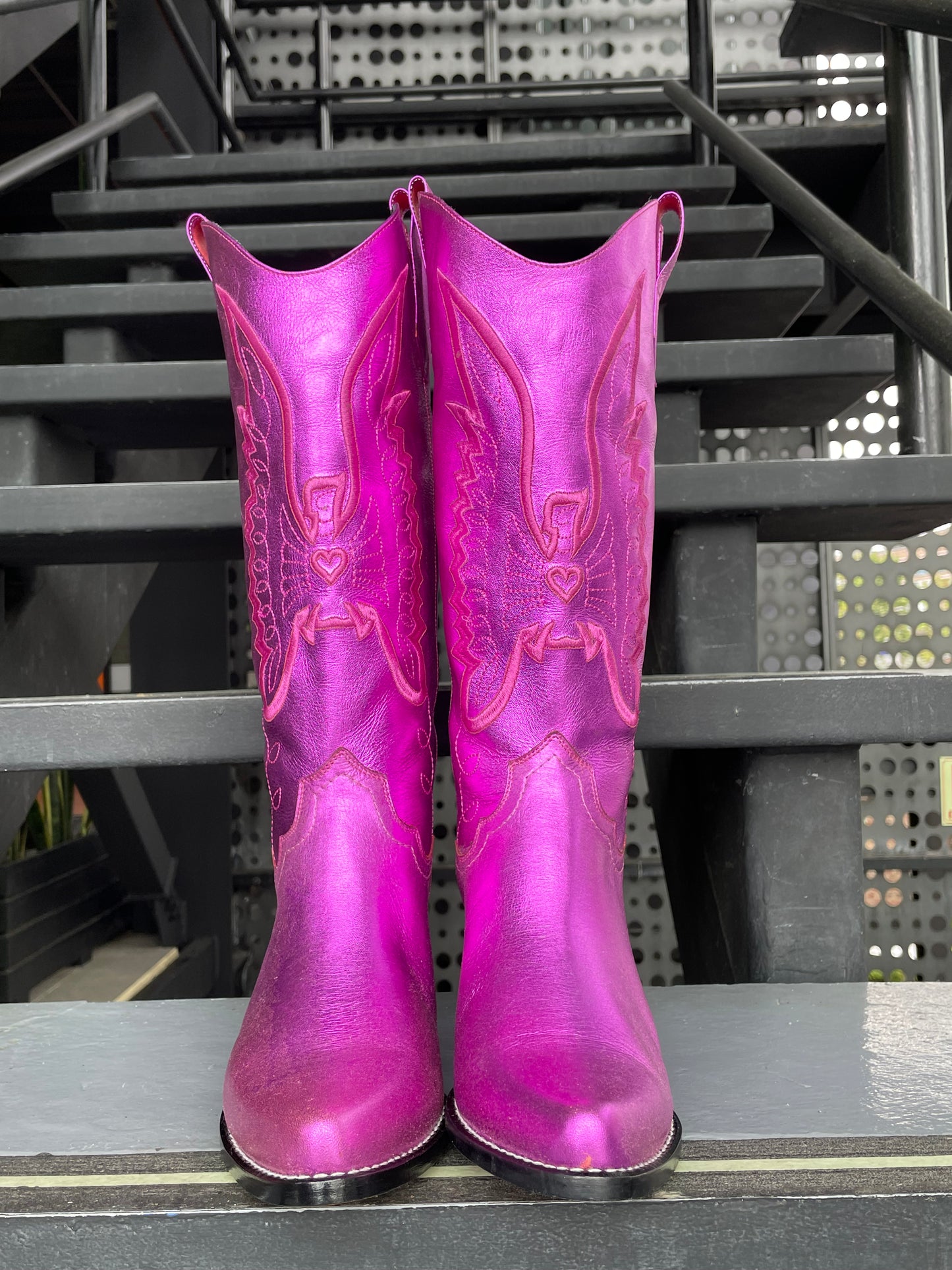 Bota Bolivar fucsia metalizado Largo Barcelona